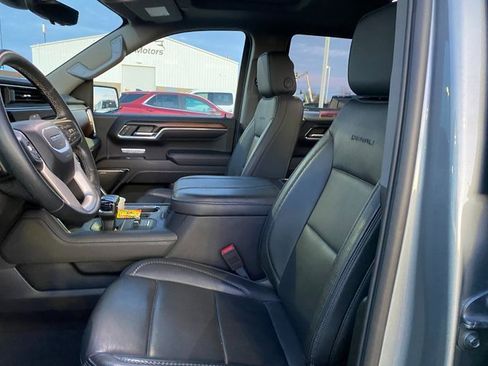 Used 2024 GMC Sierra 1500 Denali w/ Technology Package image 12