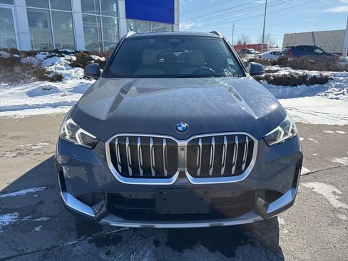 Used 2025 BMW X1 xDrive28i w/ Technology Package image 3
