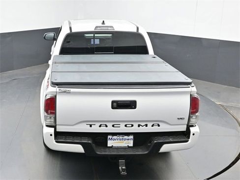 Used 2020 Toyota Tacoma TRD Sport w/ TRD Premium Sport Package image 41