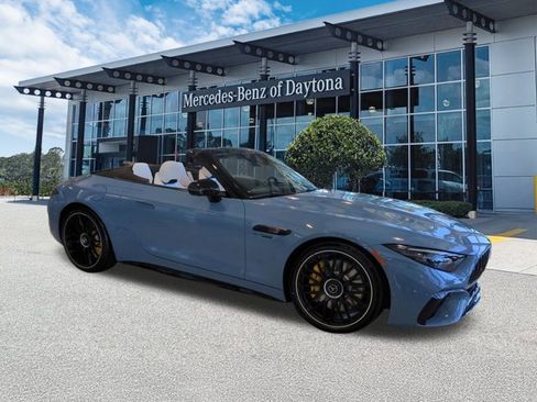 New 2026 Mercedes-Benz SL 63 AMG 4MATIC image 2