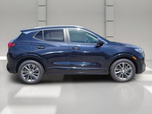 Used 2021 Buick Encore GX Select w/ Sport Touring Package FWD image 4