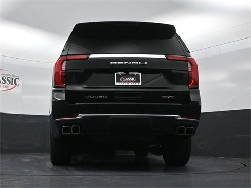 Used 2025 GMC Yukon Denali image 32