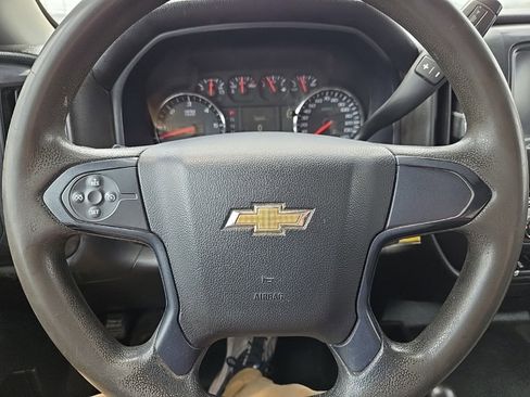 Used 2018 Chevrolet Silverado 2500 W/T w/ Snow Plow Prep Package image 18