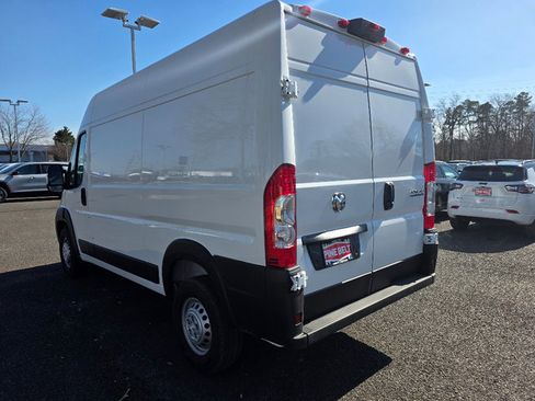 New 2025 RAM ProMaster 1500 w/ Cold Weather Group image 10
