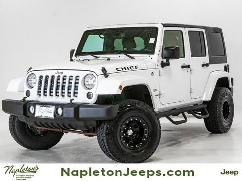 Used 2018 Jeep Wrangler Unlimited Sahara w/ Connectivity Group AWD/4WD image 1