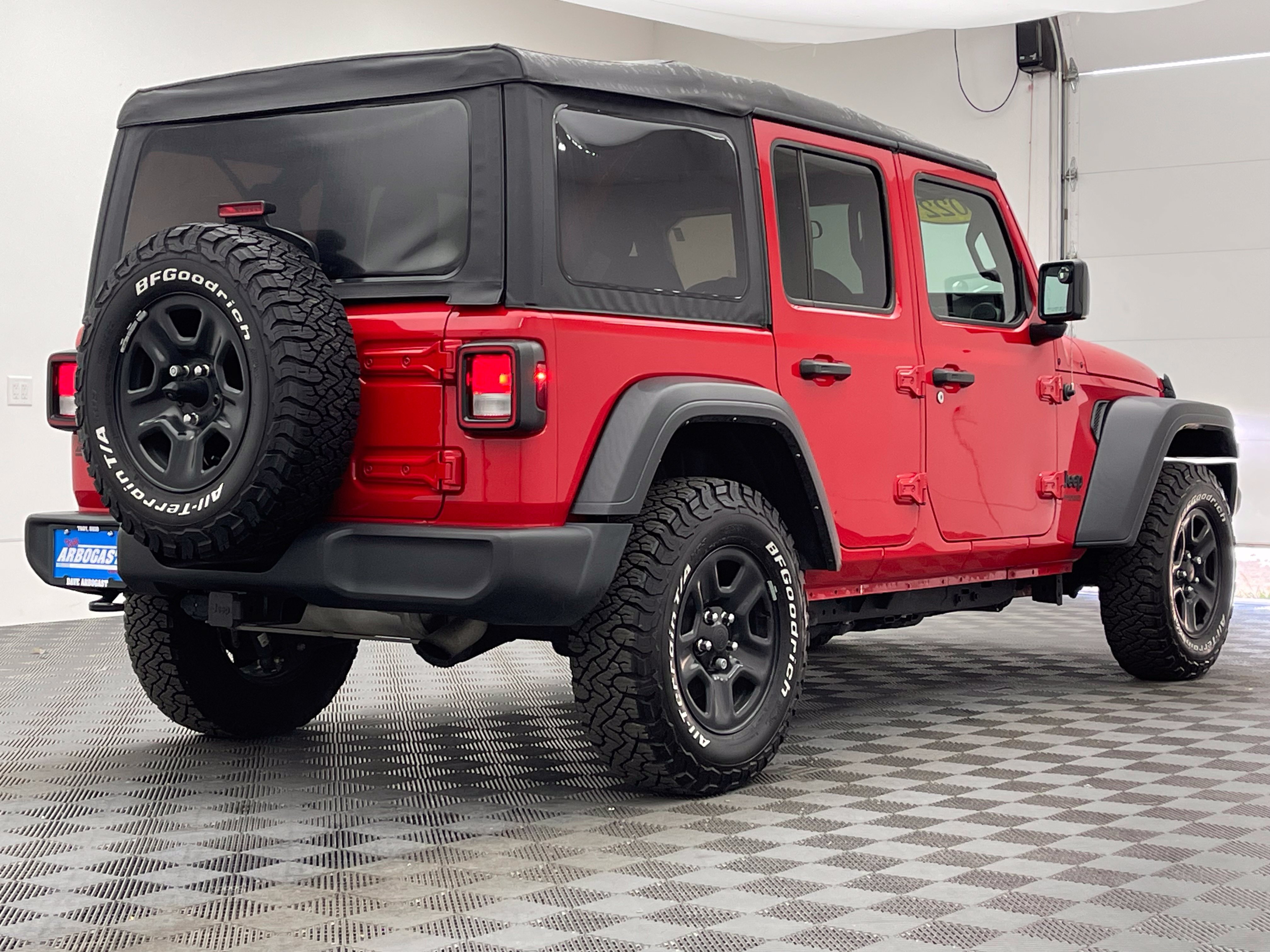 Used 2022 Jeep Wrangler Unlimited Sport AWD/4WD image 6