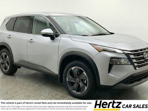 Used 2025 Nissan Rogue SV FWD image 1
