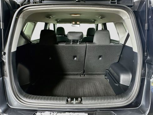 Used 2025 Kia Soul LX w/ LX Technology Package FWD image 27
