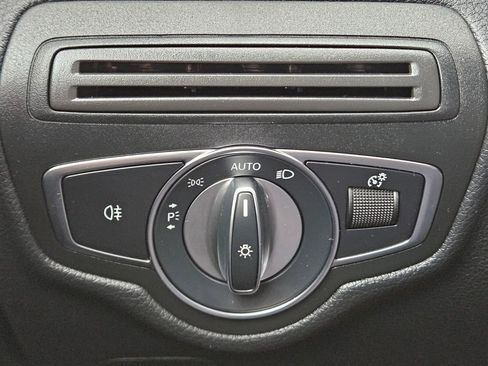 Certified 2020 Mercedes-Benz GLC 300 4MATIC image 22