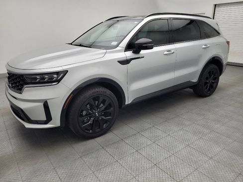 Used 2021 Kia Sorento SX AWD/4WD image 2