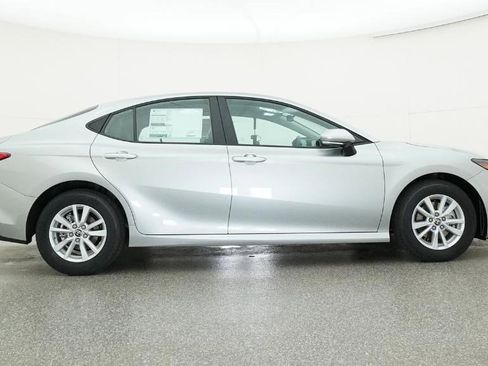New 2026 Toyota Camry LE image 26