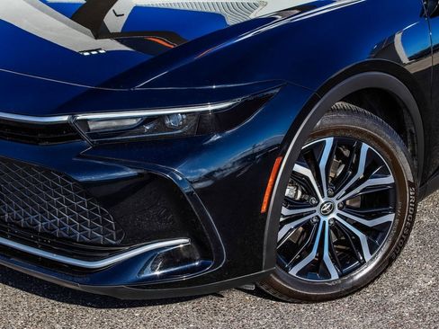 Used 2024 Toyota Crown XLE image 41