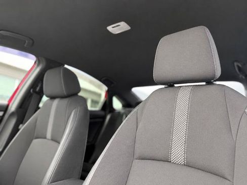 Used 2019 Honda Civic Sport image 17