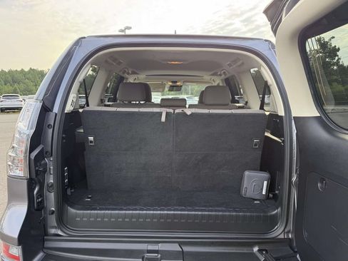Used 2023 Lexus GX 460 Premium w/ Premium Plus Package AWD/4WD image 29