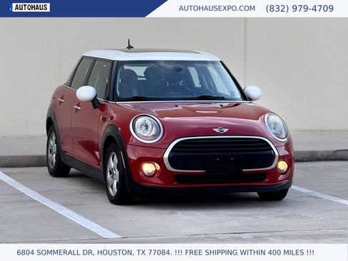 Used 2017 MINI Cooper 4-Door Hardtop FWD image 1