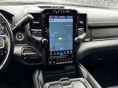 Used 2022 RAM 3500 Limited image 15