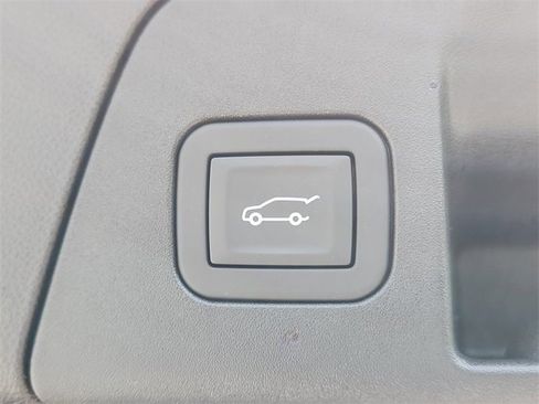 New 2025 Buick Envision Sport Touring image 6