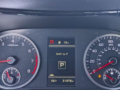 Used 2023 Kia K5 LXS image 31