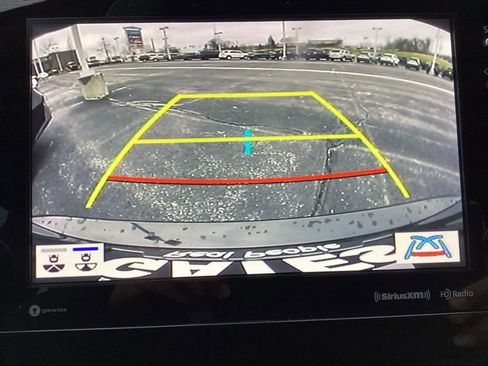 Used 2023 Toyota Camry XLE image 15