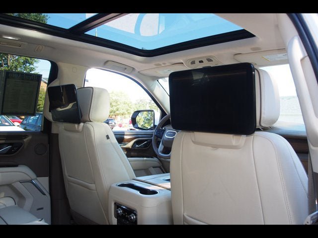 Used 2021 GMC Yukon Denali w/ Denali Ultimate Package AWD/4WD image 18