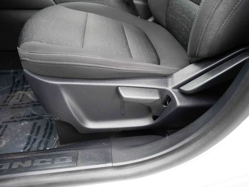 Used 2022 Ford Bronco Sport image 12