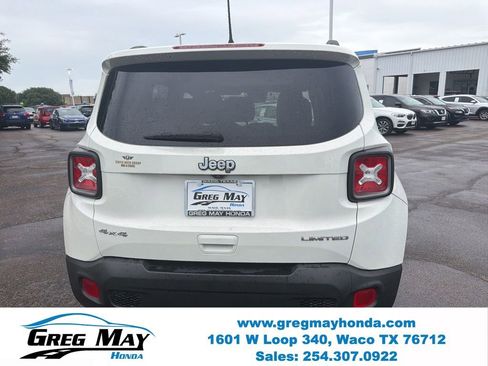 Used 2020 Jeep Renegade Limited w/ UConnect 8.4 Nav Group AWD/4WD image 4