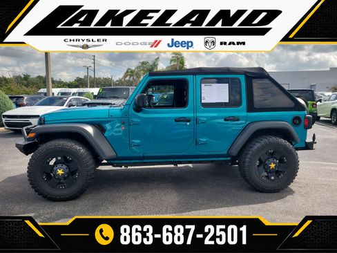 Used 2024 Jeep Wrangler Unlimited Sport AWD/4WD image 7