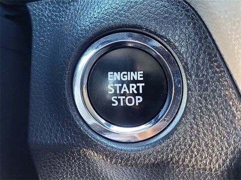 Used 2023 Toyota RAV4 XLE Premium image 19