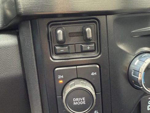 Used 2024 Ford F350 Lariat w/ Camper Package image 15