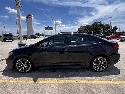 Used 2022 Toyota Corolla SE FWD image 6