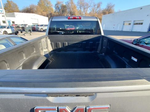 Used 2025 GMC Sierra 1500 Pro w/ Pro Value Package image 8