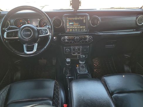 Used 2020 Jeep Wrangler Unlimited Sahara AWD/4WD image 17