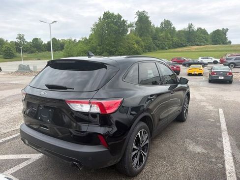 Used 2022 Ford Escape SEL w/ SEL Stealth AWD Package image 4