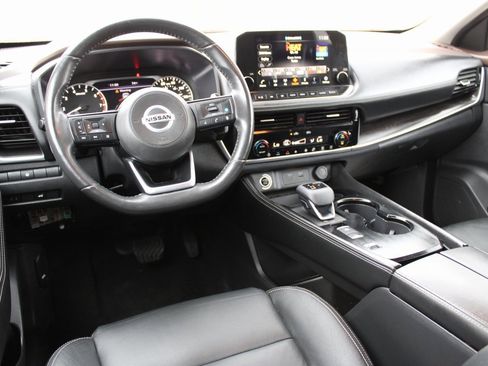 Used 2021 Nissan Rogue SL w/ Premium Package image 5