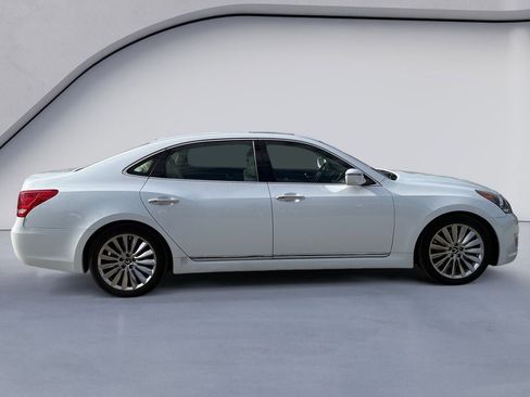 Used 2014 Hyundai Equus Signature image 6
