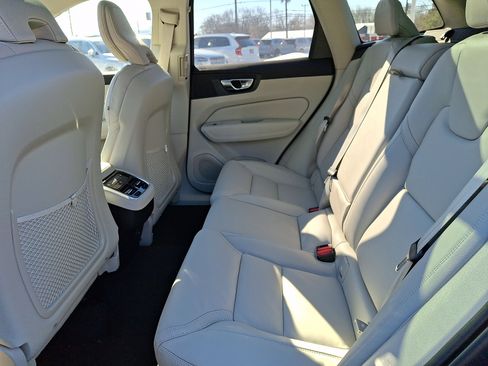 New 2026 Volvo XC60 B5 Ultra w/ Protection Package Premier image 5