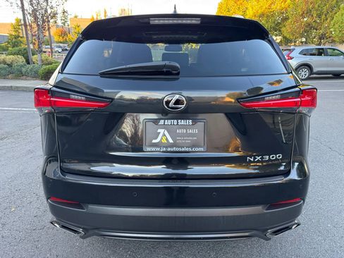 Used 2018 Lexus NX 300 F Sport image 9