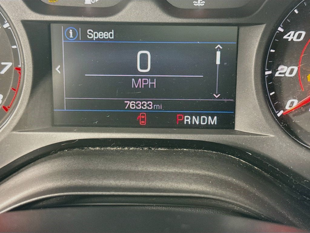 Used 2022 Chevrolet Camaro LS RWD image 15