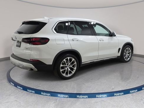 Certified 2026 BMW X5 xDrive40i AWD/4WD image 5