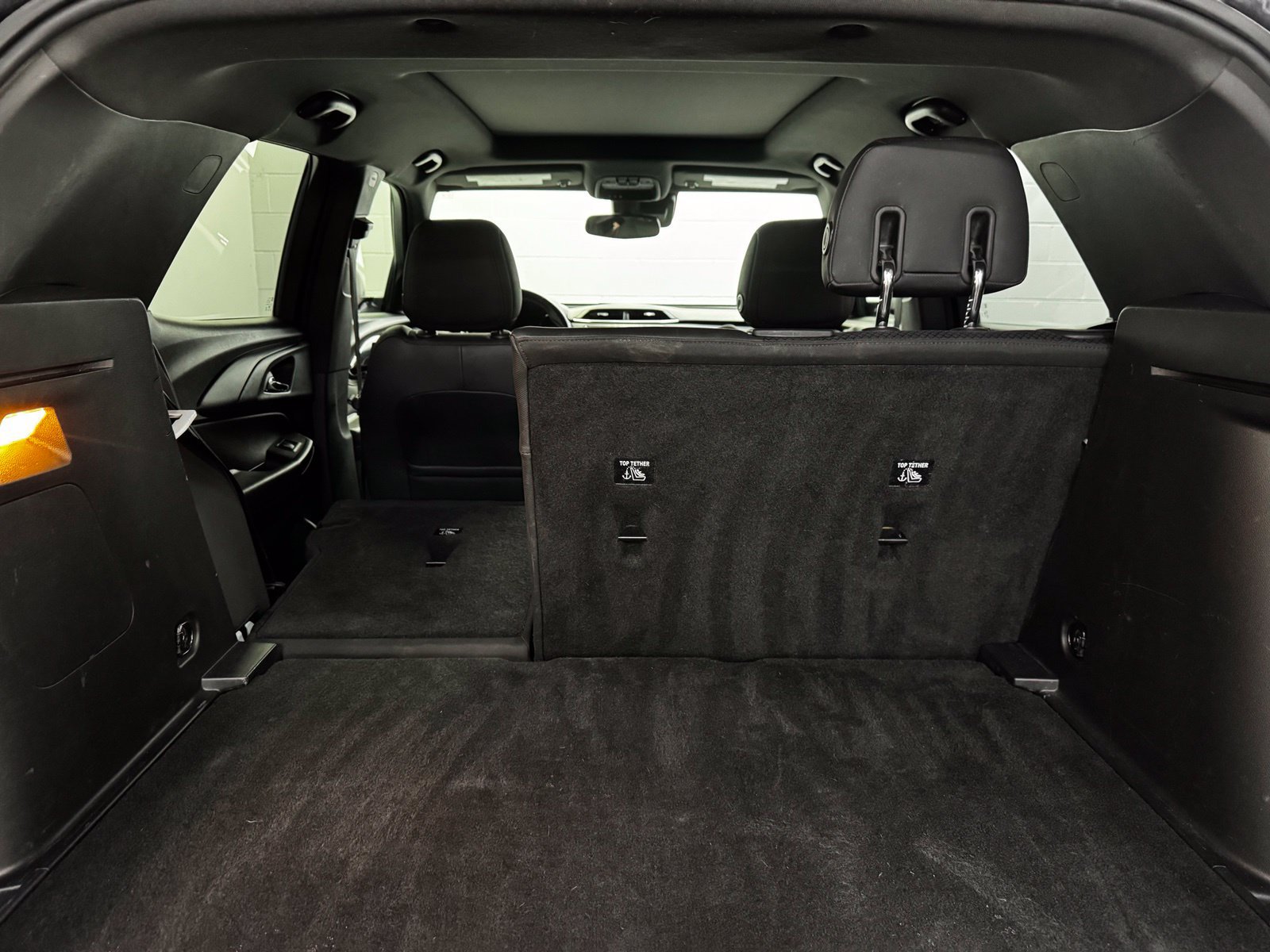 Used 2021 Chevrolet TrailBlazer RS w/ Sun and Liftgate Package FWD image 36