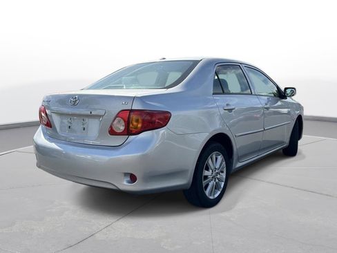 Used 2010 Toyota Corolla LE image 6