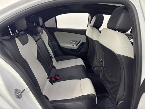 Used 2019 Mercedes-Benz A 220 A 220 w/ AMG Line image 41