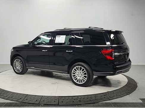 Used 2024 Ford Expedition Limited AWD/4WD image 5