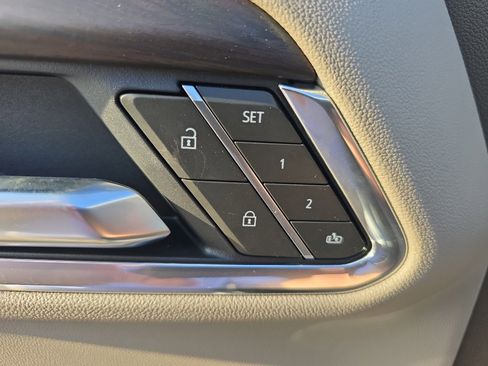 New 2026 GMC Sierra 1500 SLT w/ SLT Premium Plus Package image 19