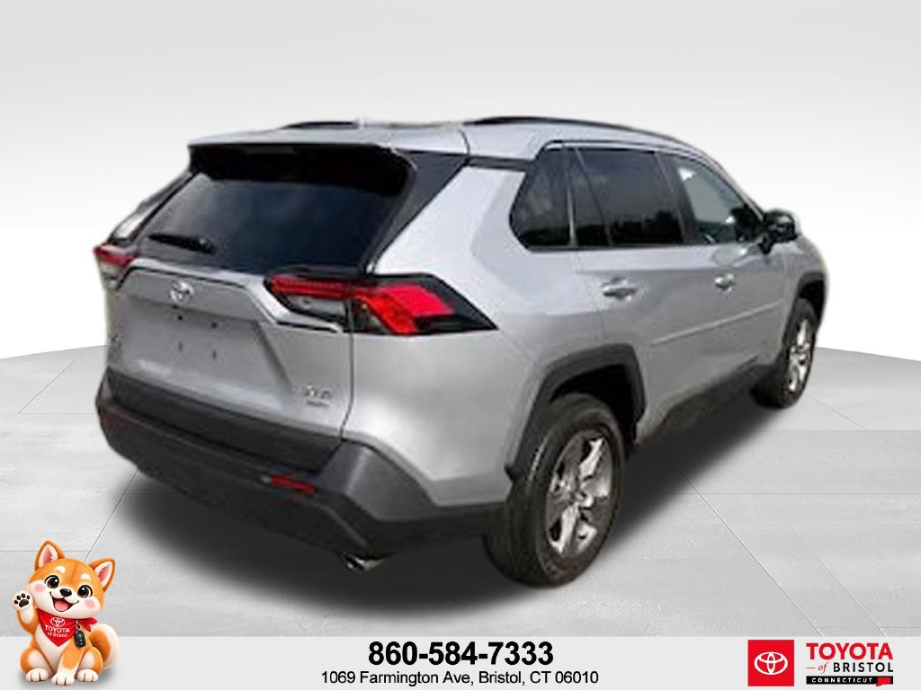 Used 2024 Toyota RAV4 XLE w/ Convenience Package AWD/4WD image 7