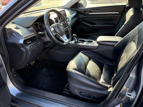 Used 2020 Nissan Altima 2.5 Platinum image 17