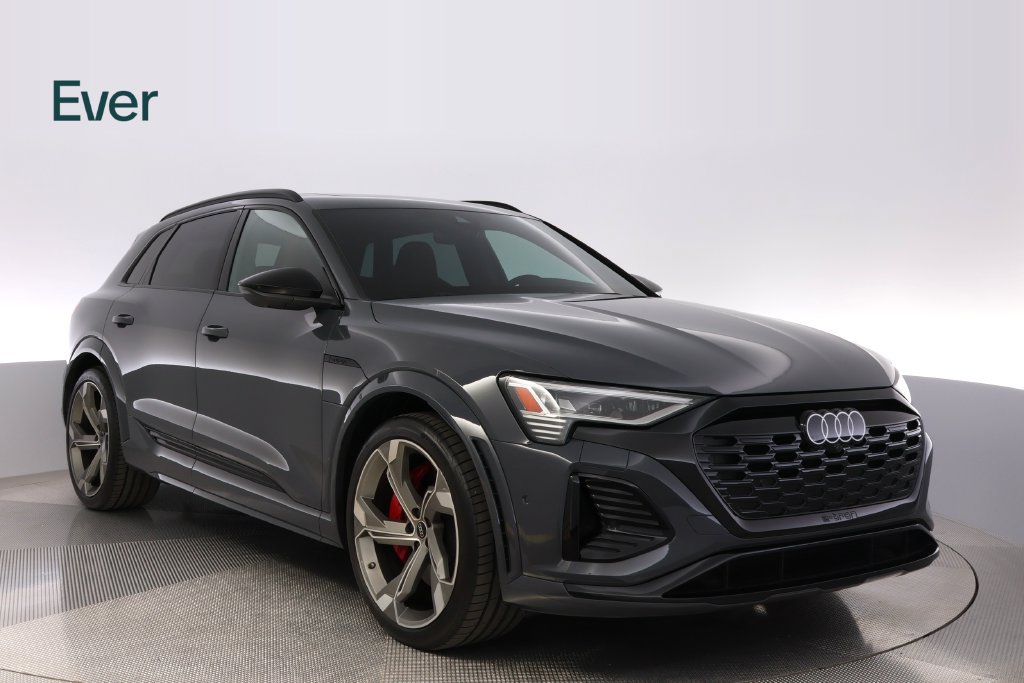 Used 2024 Audi Q8 e-tron Prestige w/ Prestige Package AWD/4WD image 13