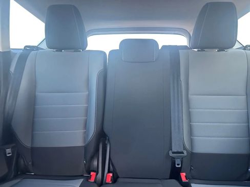 Used 2018 Ford Escape S image 17