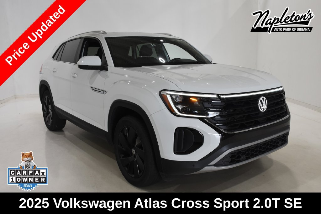 Used 2025 Volkswagen Atlas Cross Sport SE AWD/4WD image 1