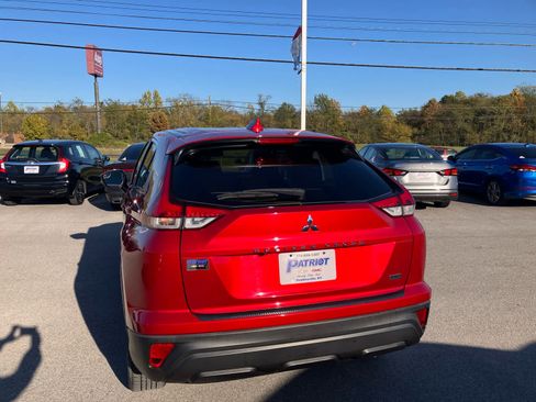 Used 2023 Mitsubishi Eclipse Cross LE image 6